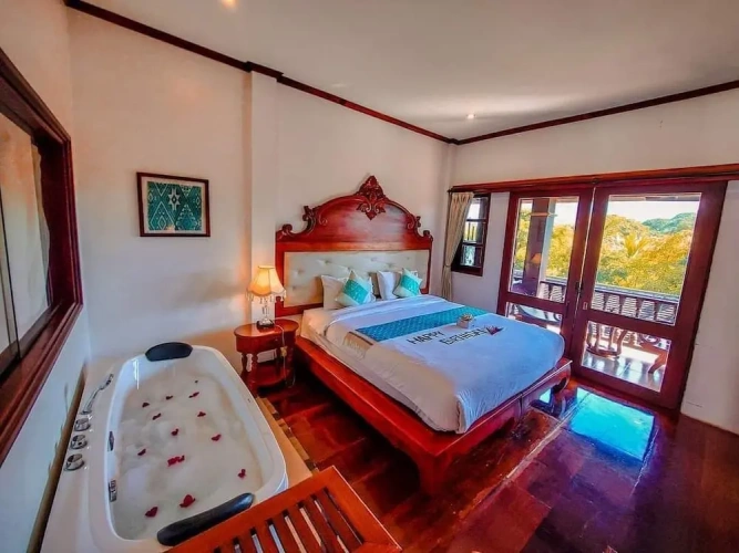 Deluxe Double room with balcony and with mountain view