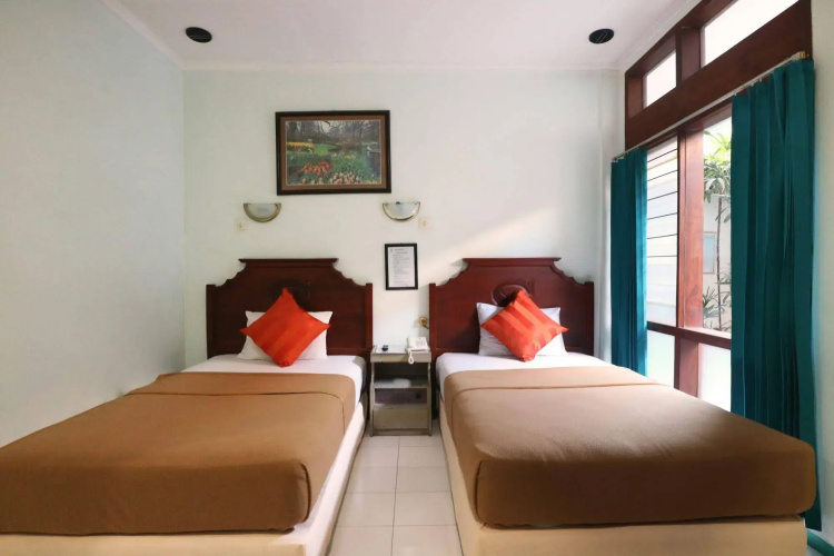 Hotel Kenongo Surabaya
