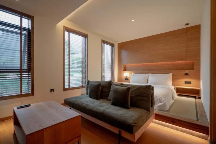 Family Suite with balcony and with mountain view