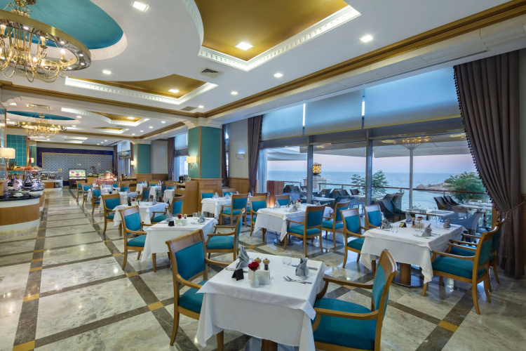 Merit Royal Hotel photo 18