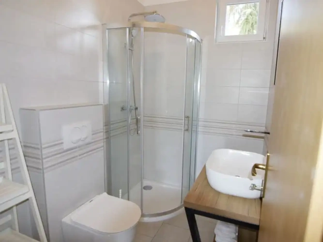 1 Bedroom Apartment with ocean view