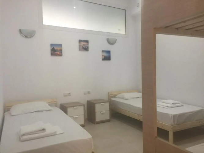 Sisifou Hostel