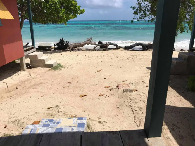 Sunrise Paradise/Carlito´s Place