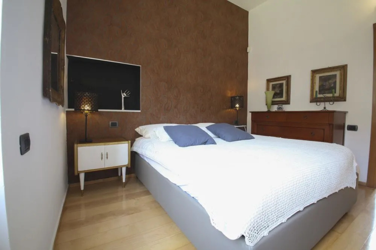 Apartment - Raimondo di Sangro II BH 101