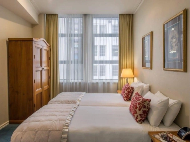 1 Bedroom Apartment