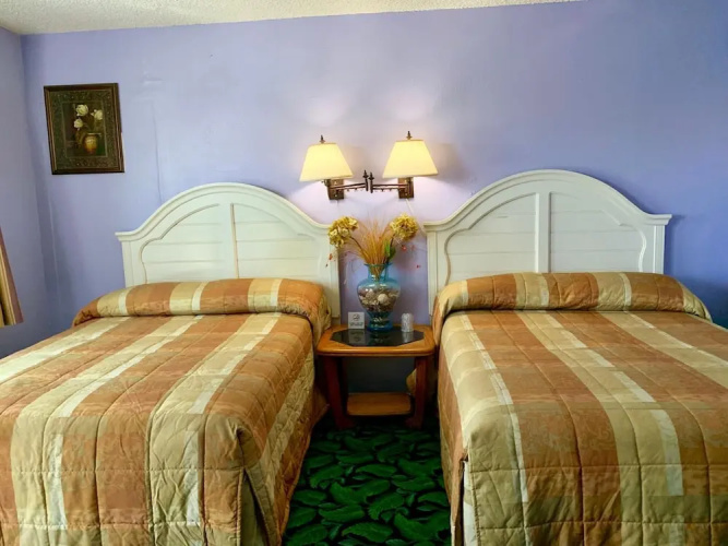 Walden Motel