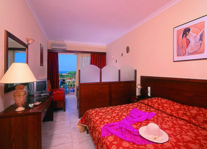Selini Suites & Waterpark