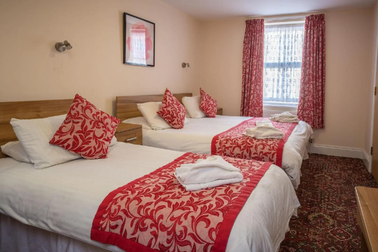 Daish's Hotel