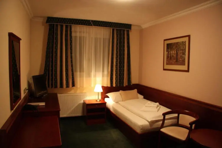 Hotel Komorni Hurka