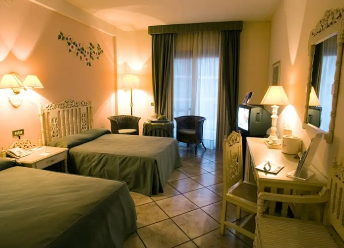 Superior Triple room