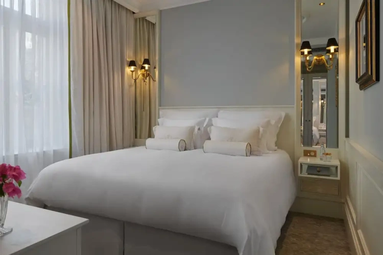 Premium Double room with city view