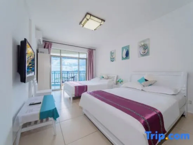 Standard Twin room with sea view