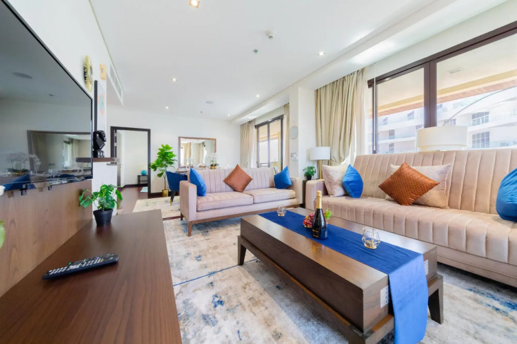 DXB - Anantara - 702 - PJ