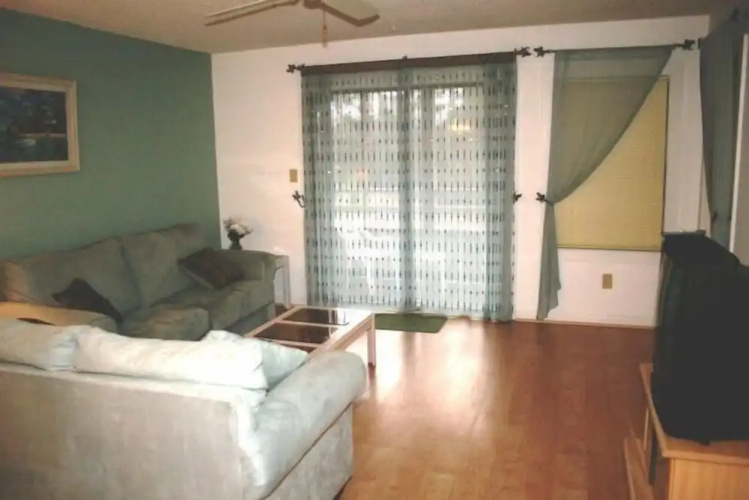 Maison Drive Joint