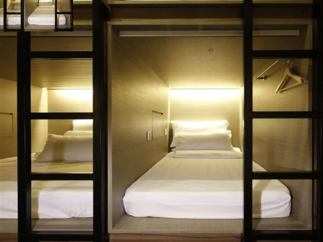 BEAT. Capsule Hostel @ Boat Quay