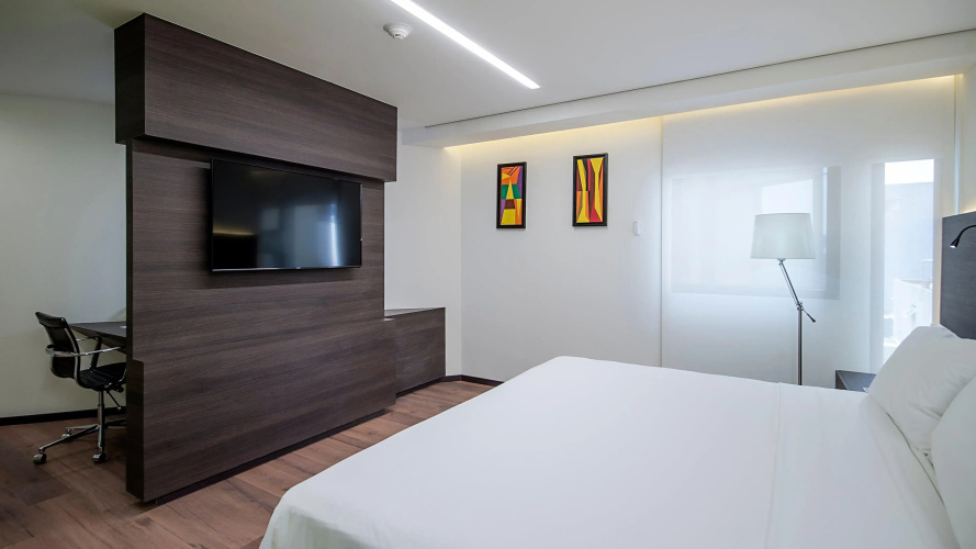 Holiday Inn Express Mexico Aeropuerto by IHG