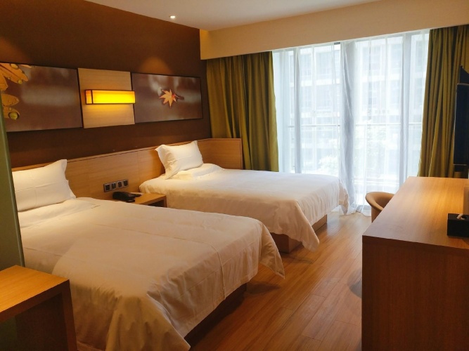Economy Twin room