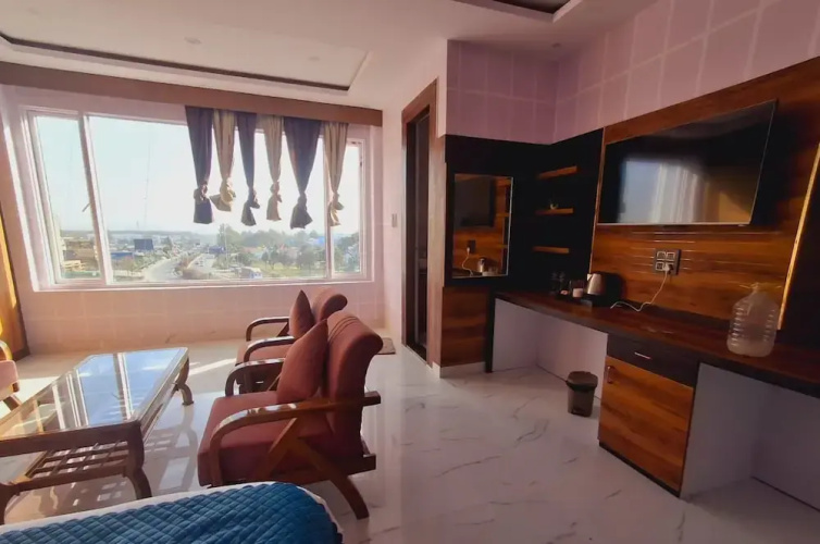 Hotel Surya Inn