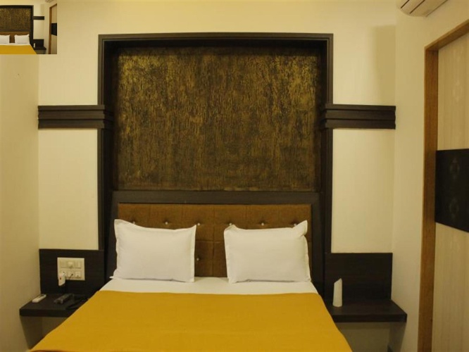 Deluxe Quadruple room