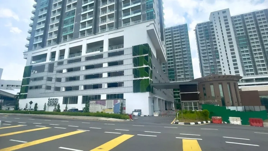 Dorsett Waterfront Subang by Guestonic