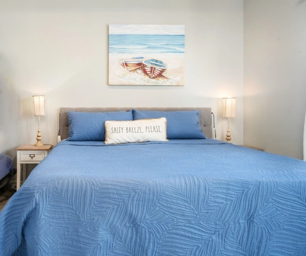 2 Bedrooms Cottage