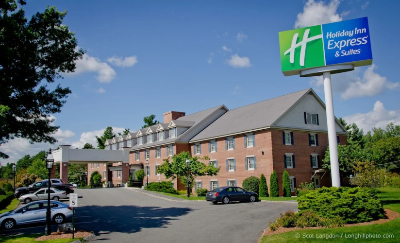 Holiday Inn Express Merrimack