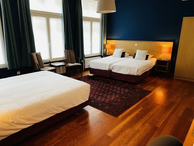 Classic Quadruple room