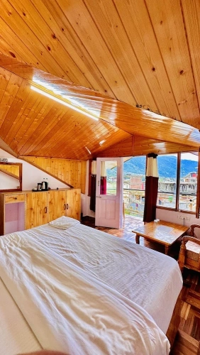 Standard Family room with balcony and with view
