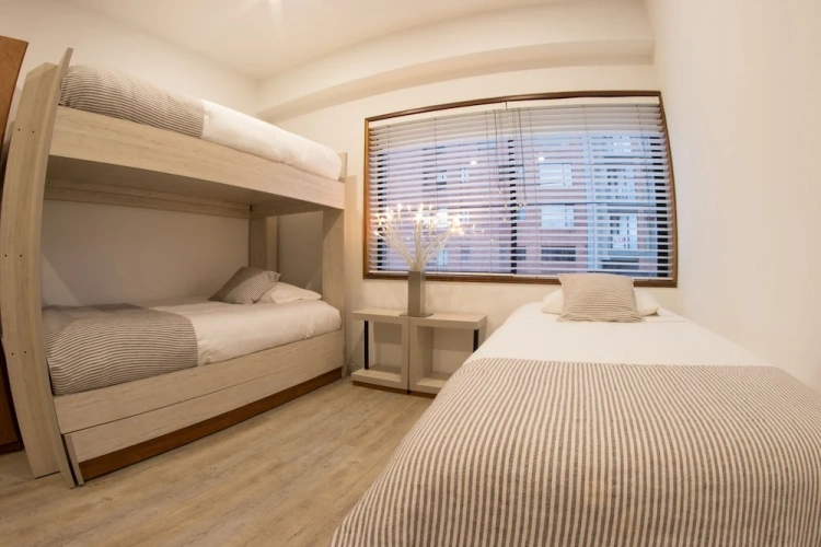 Deluxe Quadruple room