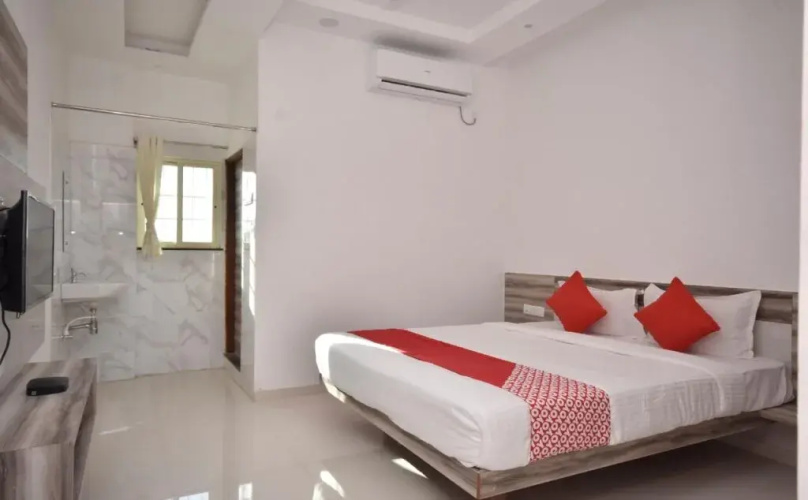 Ramesh Inn By OYO