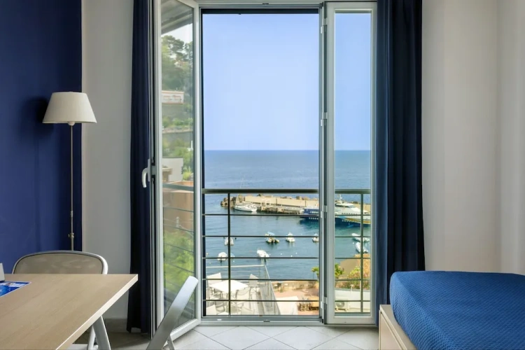 Family Suite with sea view
