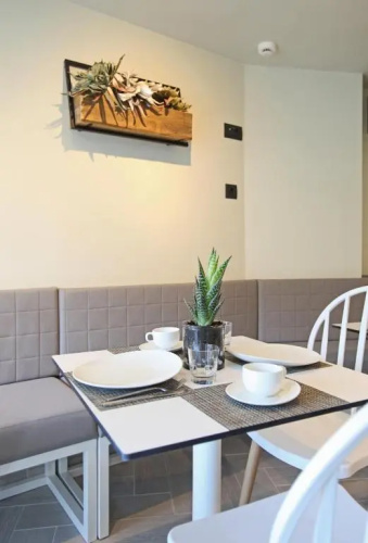 Athinais Luxury Apartments