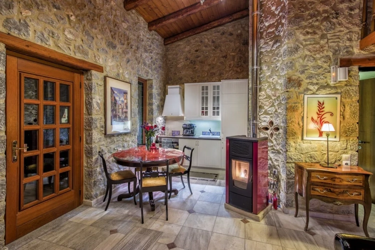 3 Bedrooms Deluxe Chalet