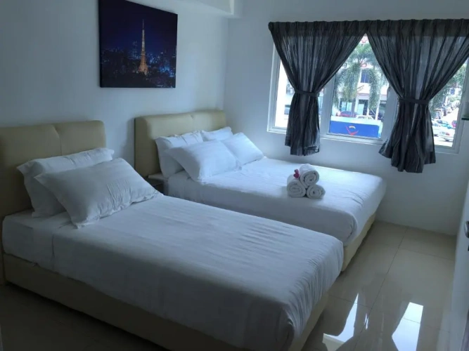 Standard Triple room