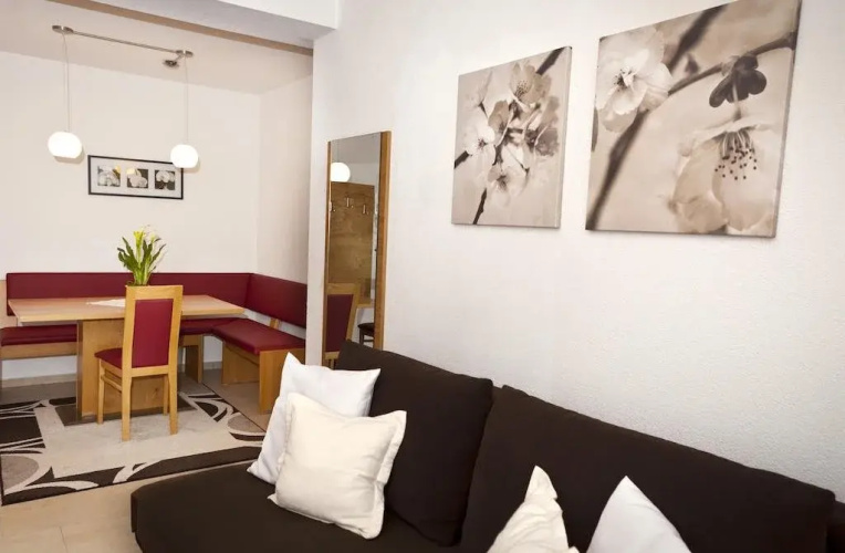 Alpina Appartements