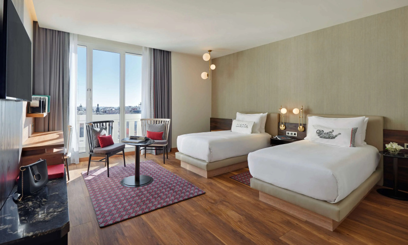 Hyatt Centric Gran Via Madrid Hotel