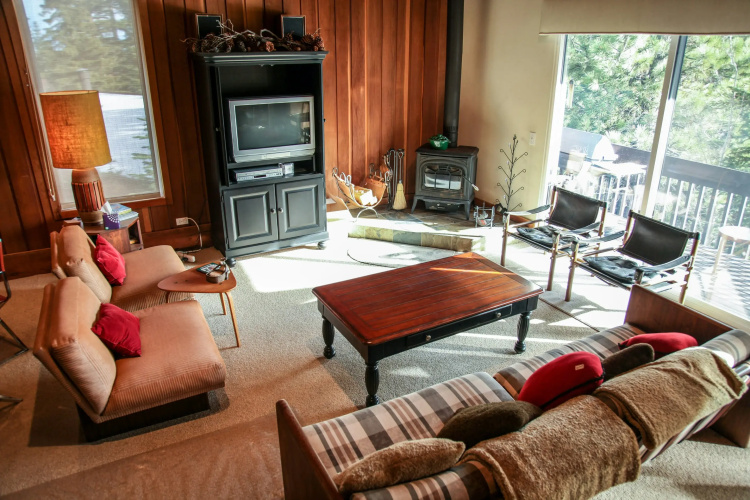 Mammoth West #140 Condo