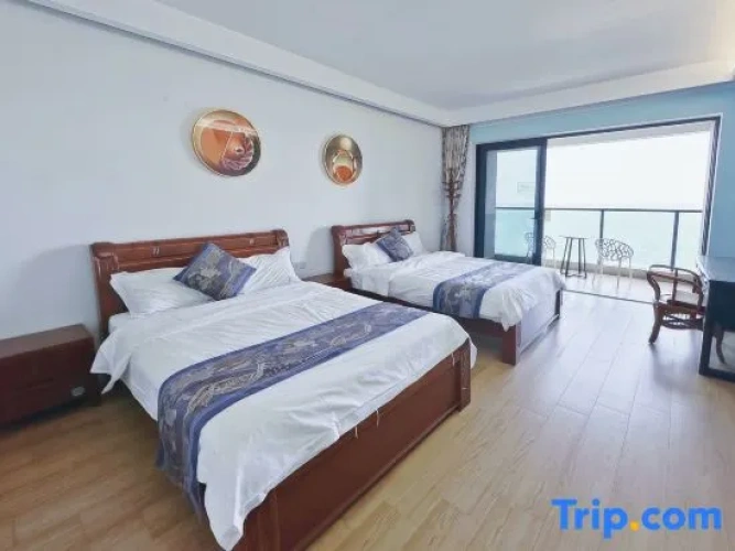 Standard Twin room seafront