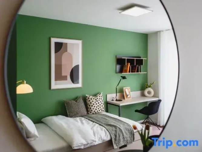 Single Studio with balcony