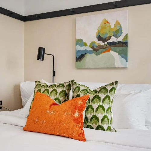 Kasa Trendy Studio Steps to Bakery Square The Maverick