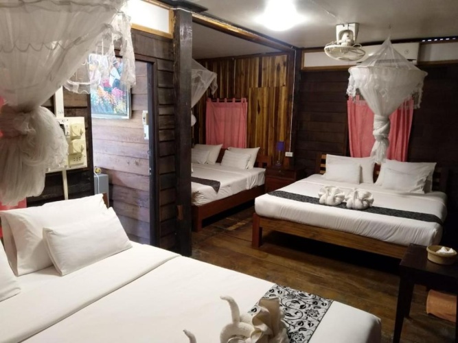 4 Bedrooms Villa with balcony and with view