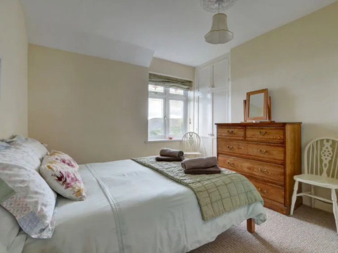Holiday Home Briar Cottage