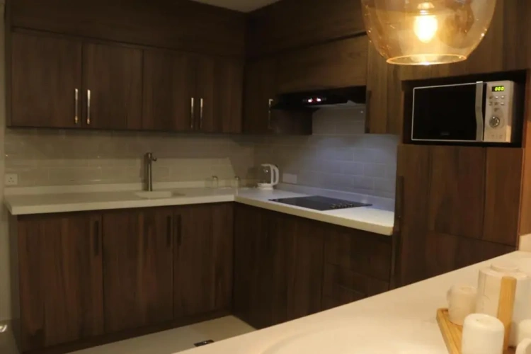 2 Bedrooms Apartment