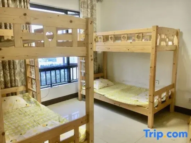 Bed in Dorm (male dorm)