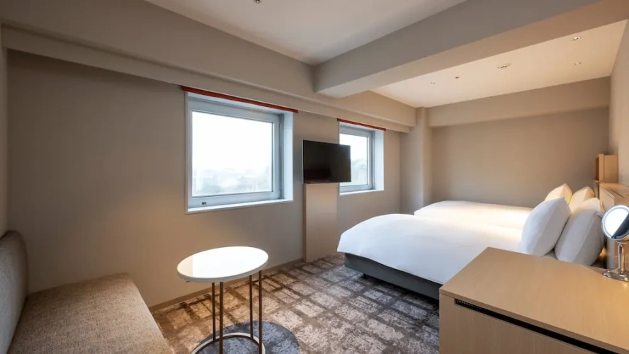 Premium Corner Twin room