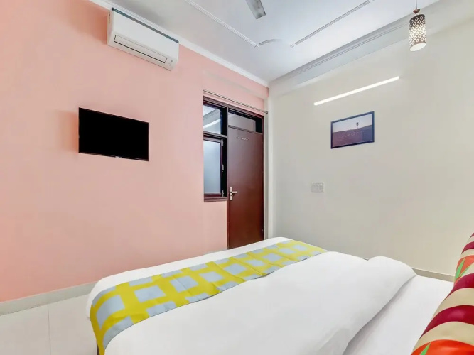 OYO Home 30203 Delightful Studio Chhatarpur