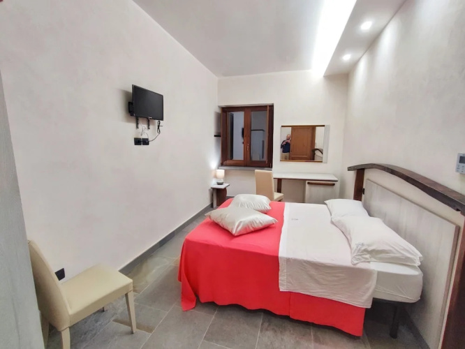 Palazzo Iaquinta - Rooms & Restaurant