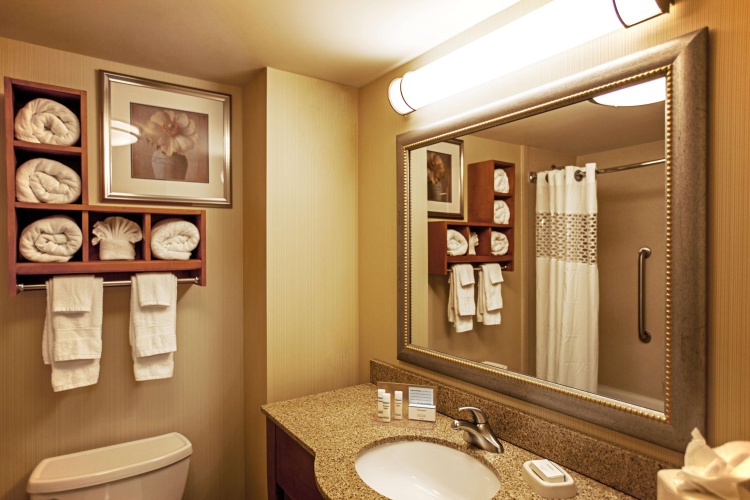 Hampton Inn New York - LaGuardia Airport photo 10