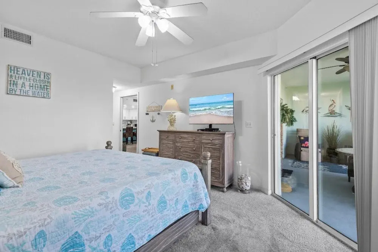 Oceanwalk 1-303