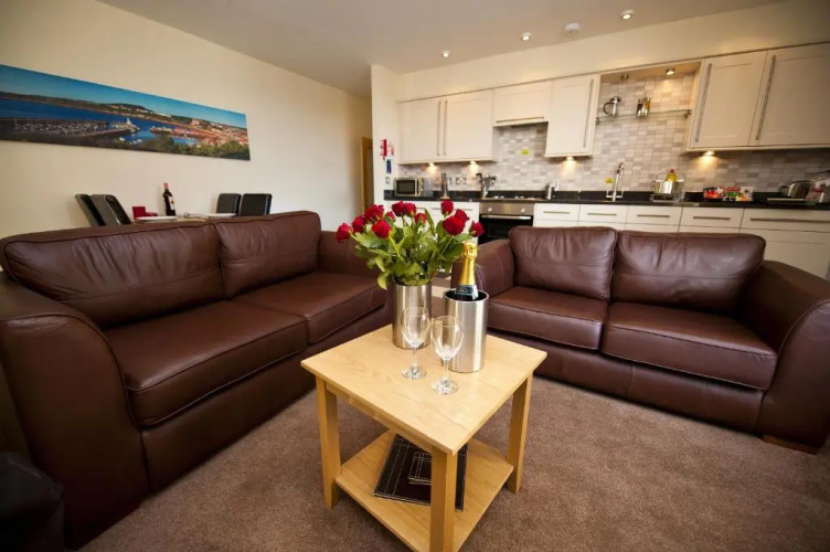 Harbourside Apartments